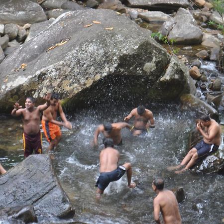 Girankiththa Eco Resort Kitulgala Eksteriør bilde